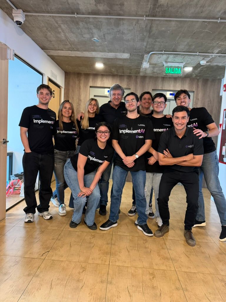 Segundo retrato del equipo de UAMI